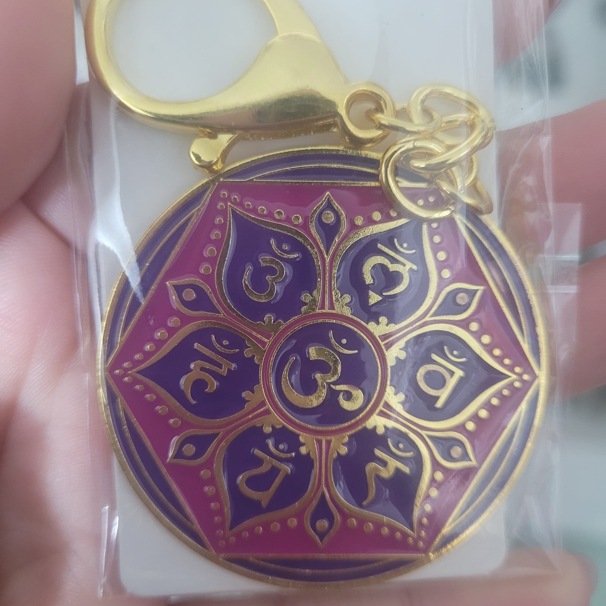 amuleta forta vietii si mandala Amuletă Feng Shui din Metal Solid - Forța Vieții și Mandala - imagine 1