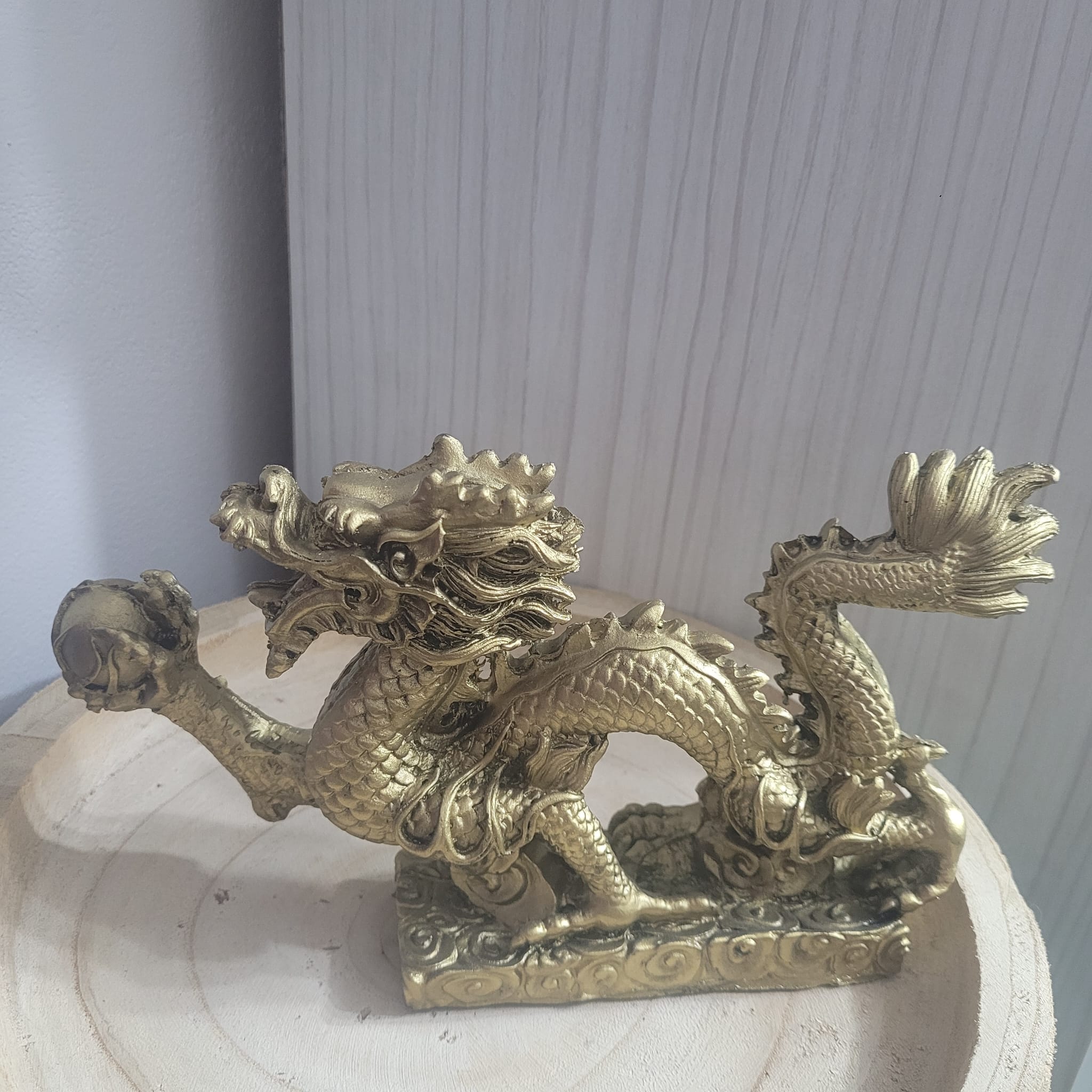 dragon mare Dragon cu Perla Nemuririi - Remediu Feng Shui pentru Prosperitate, Protecție, Succes 22x12 cm - imagine 1