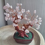 Arbore Decorativ cu Cuarț Roz – Armonie și Iubire