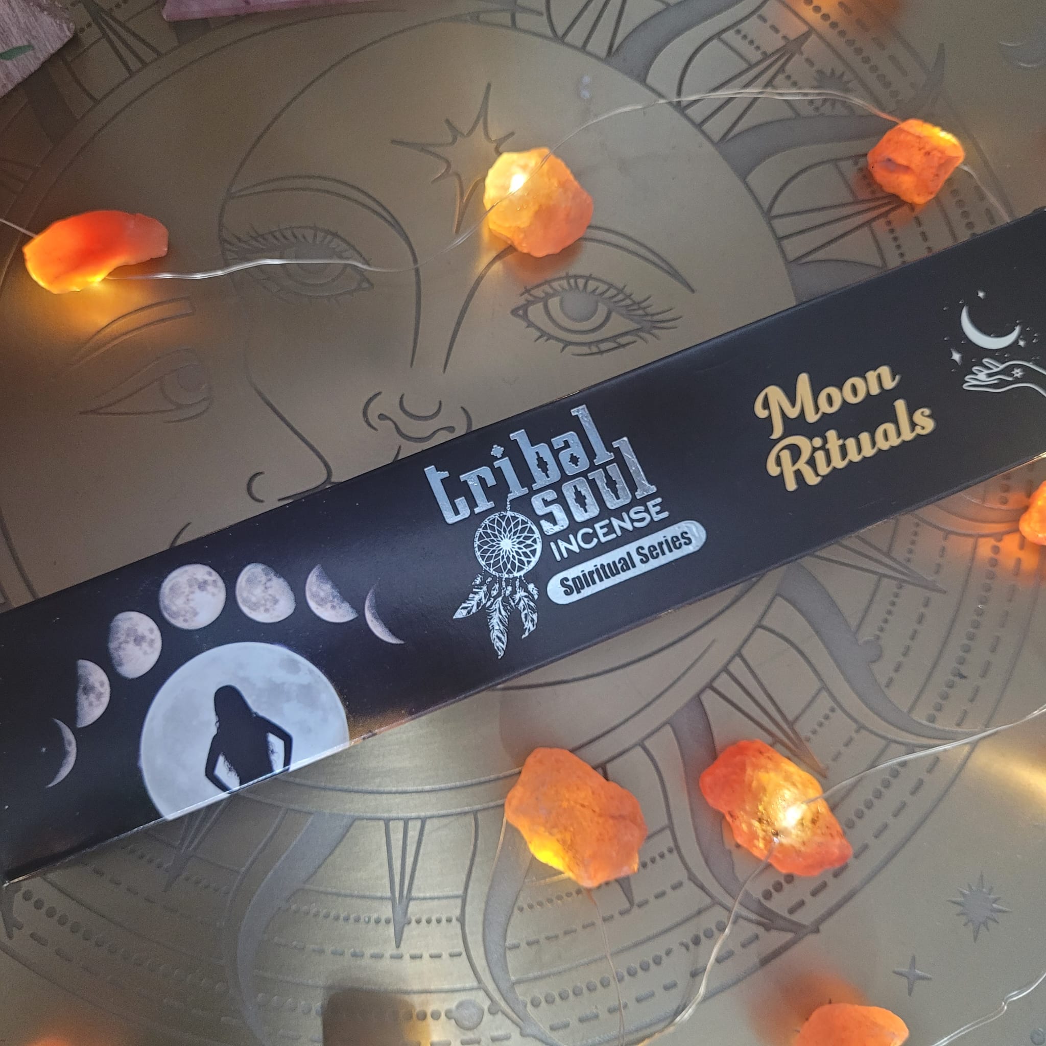 ritualurile lunii Bețișoare Spirituale de Tămâie Tribal Soul și Suport Ceramic - Ritualul Lunii - 15 gr. - imagine 1