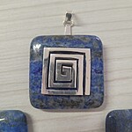 Piatra Pi Pătrată din Lapis Lazuli – 40 mm - imagine 2