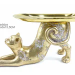 Pisică aurie din rășină cu tăviță pentru bijuterii – 26x8x13,5 cm